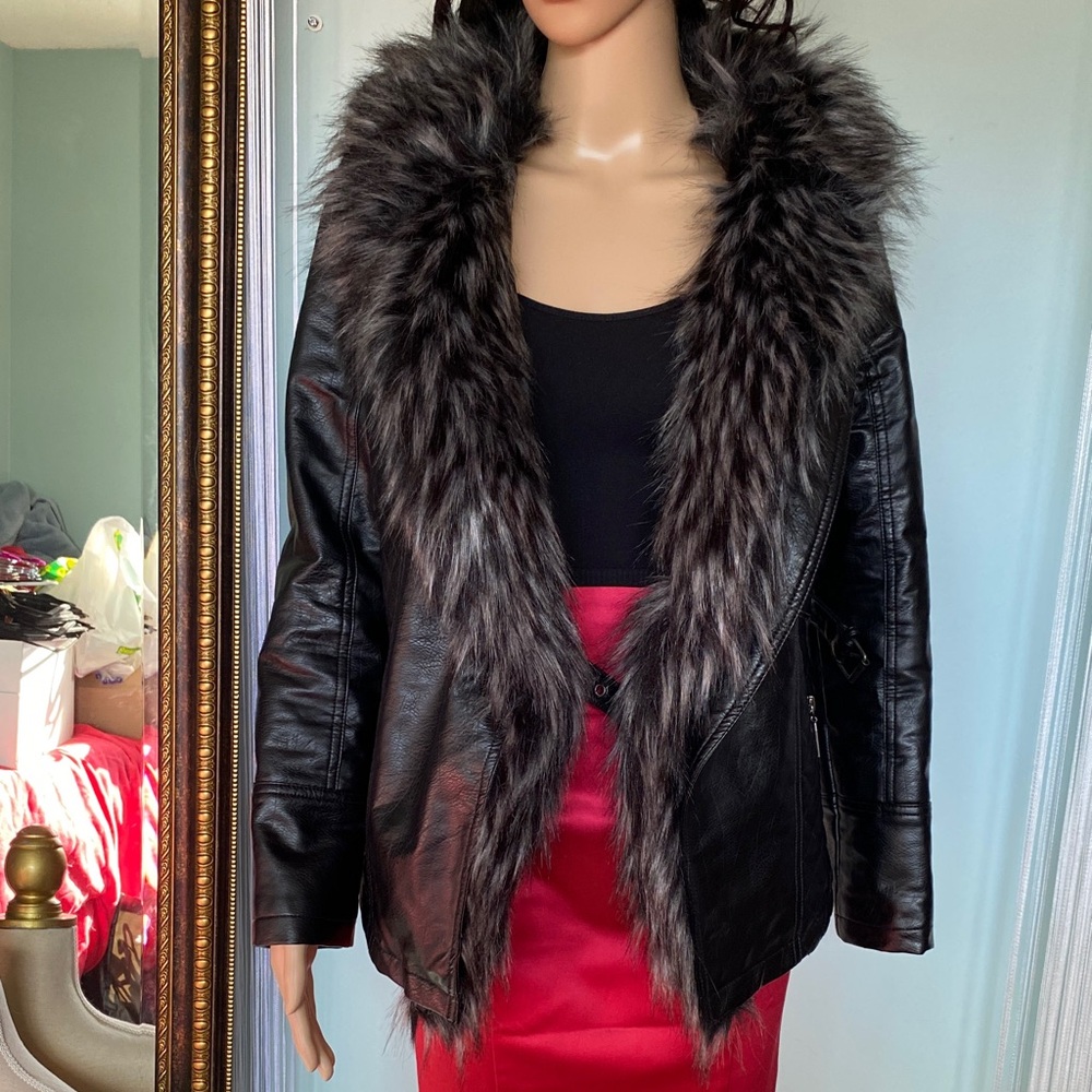 Black Faux Fur Trim Jacket